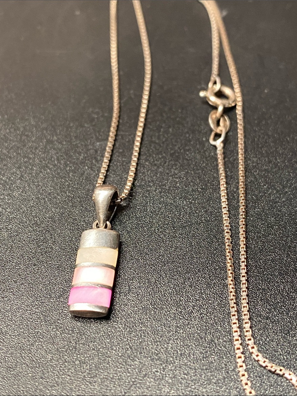 16 Inch 925 Sterling Silver Triple Mother of Pearl Inlay Pendant Necklace - Picture 5 of 9